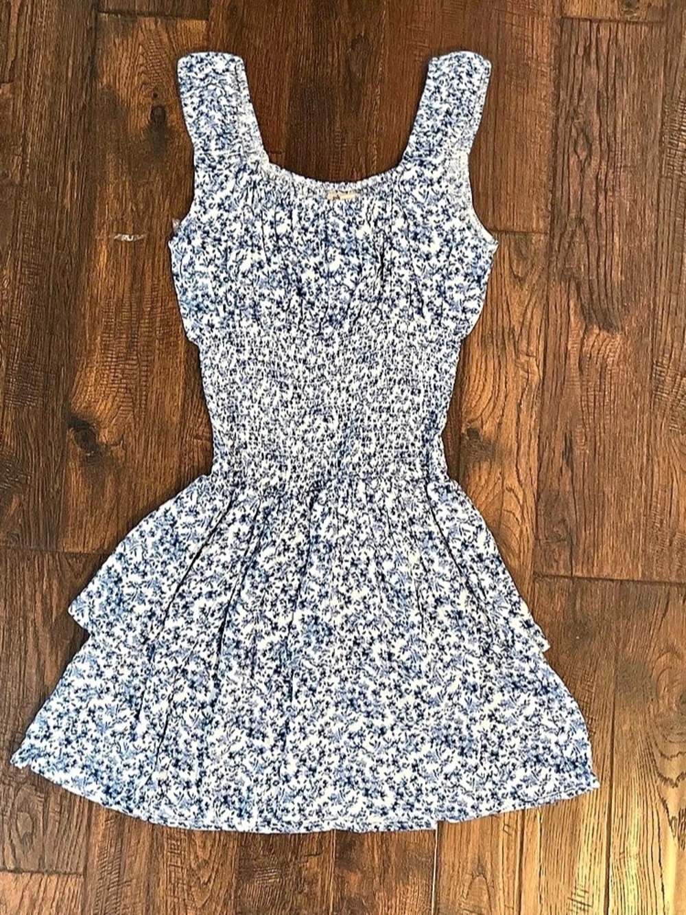Bloomfield Juniors Dress Floral Mini Dress Blue & White Size Medium NWOT